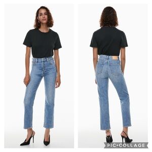 Aritzia Denim Forum Womens Size 26” The Arlo Hi-Rise Straight Classic Jean